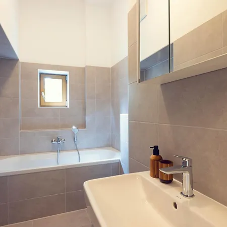 Leonart Living 32 * Graz