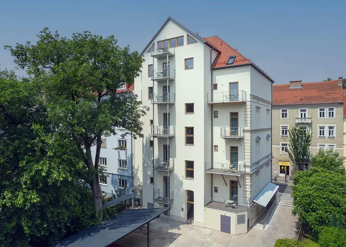 Apartman Leonart Living 32 *